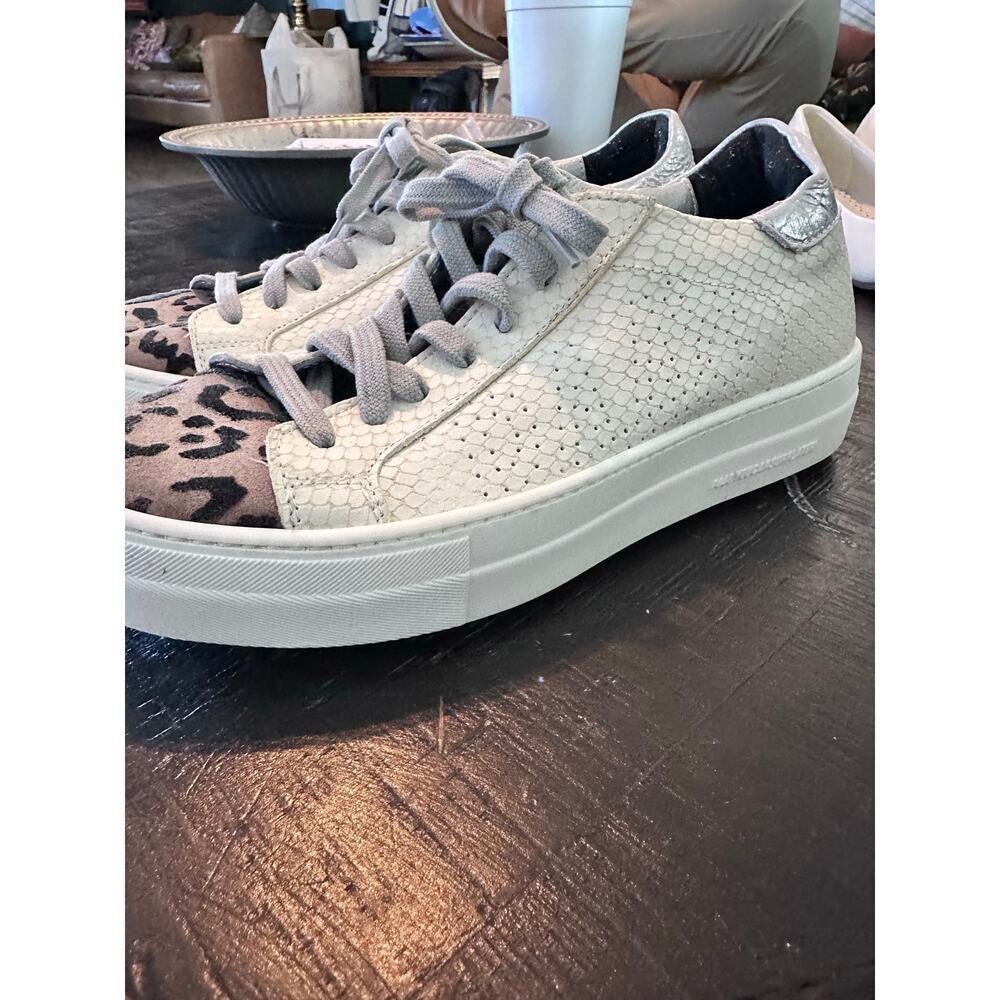 P448 Women's White Python Roccia Thea Platform Tr… - image 3